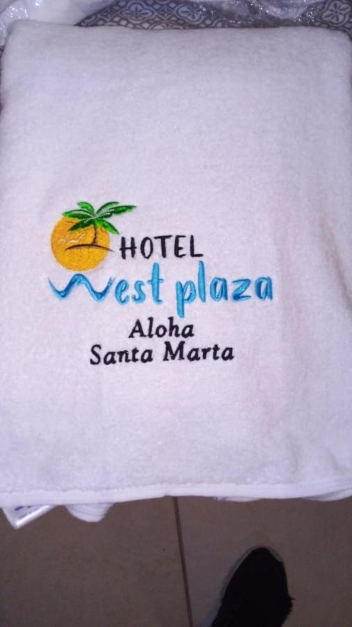 Cristales West Plaza
